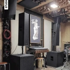 backline nagłośnienie kolumny i mikser sala prób Kraków